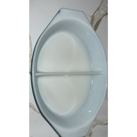 PYREX Turquoise Snowflake Divided Casserole Dish With Lid 1/2 Quart Vintage 1950 - Picture 3 of 11